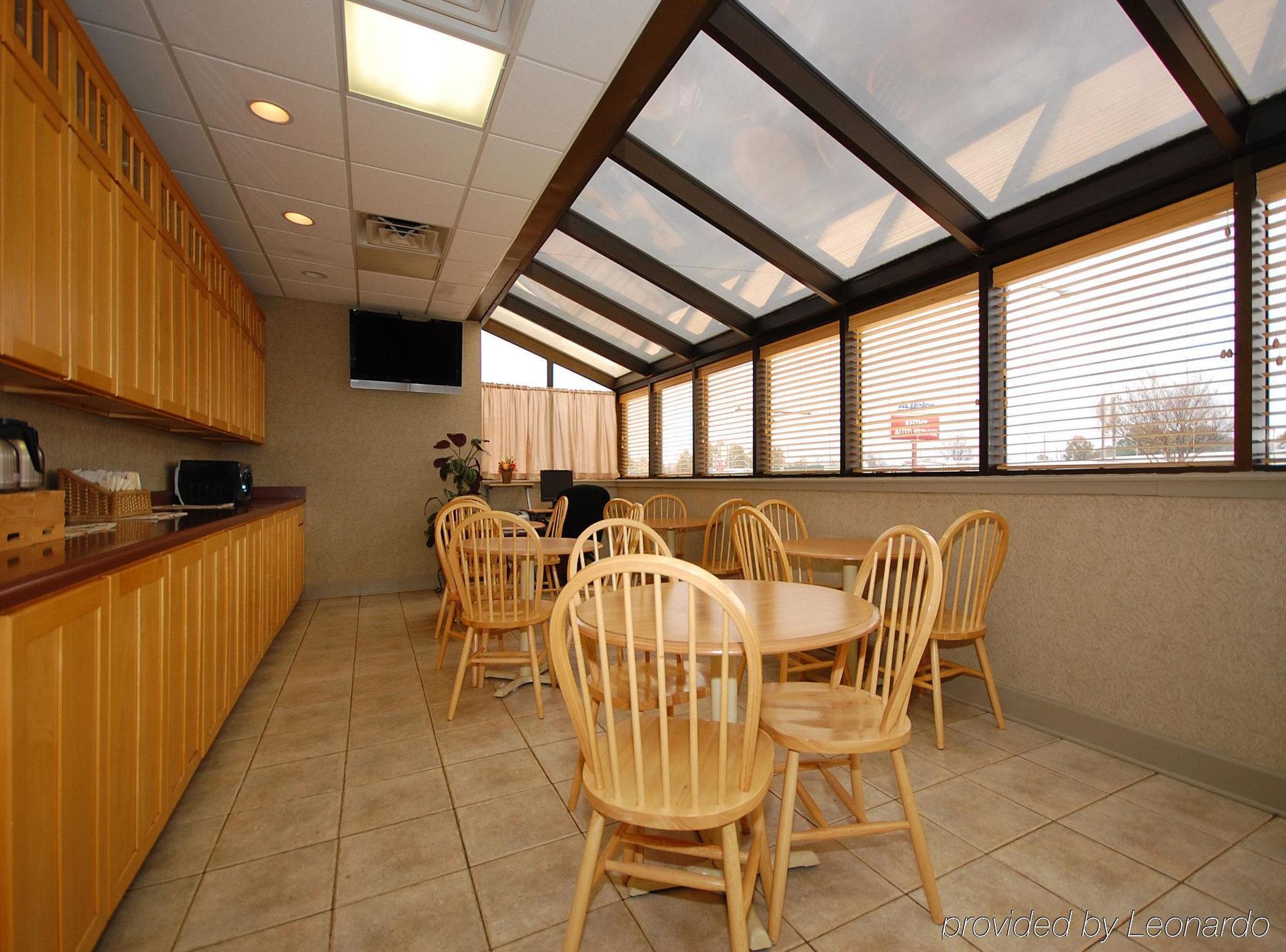 Motel 6 Marion Ar 餐厅 照片
